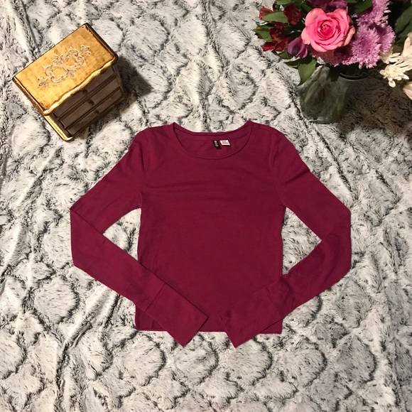 Fitted top - Picture 1 of 1